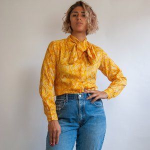 70s orange snakeskin blouse m medium l large / long sleeve blouse / pussybow blo